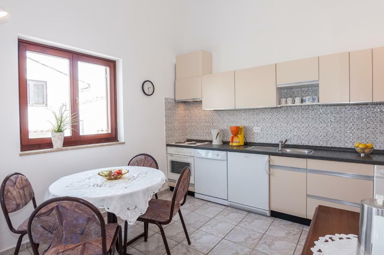 Velijoze Apartment Poreč